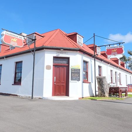 The Caledonian Inn Port Fairy Exteriör bild