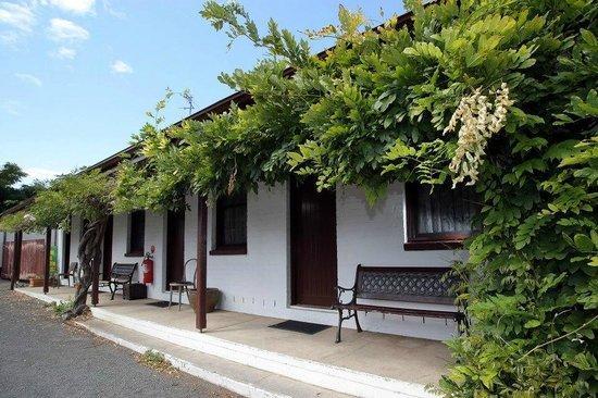 The Caledonian Inn Port Fairy Exteriör bild